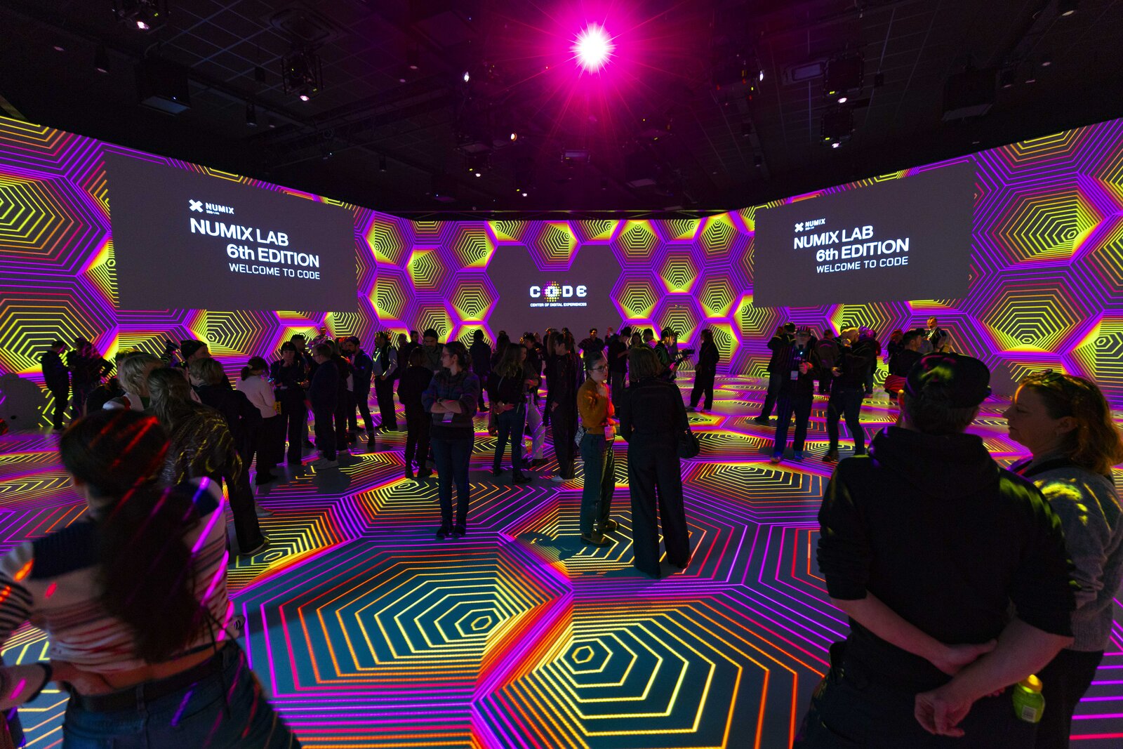Numix Lab, 2025. december